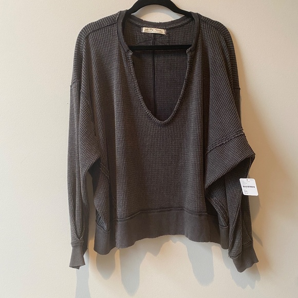 FREE PEOPLE We The Free Buttercup Thermal in Black/Grey Deep V-Neck - Size XS - Picture 5 of 7